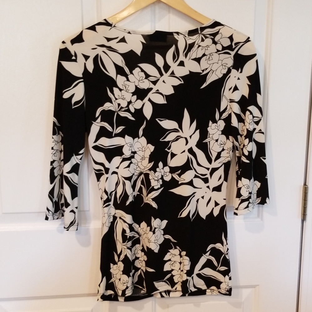 Creative Design Works Blouse - Picture 4 of 7